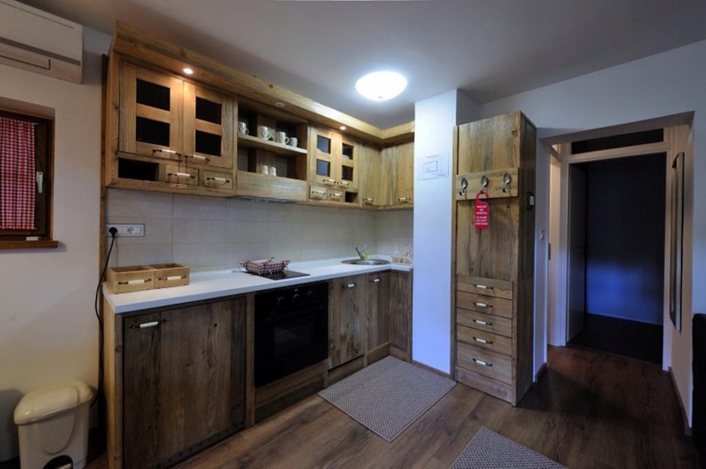 גורניי זבצאי Apartment Drvena Kuca Mreznica חדר תמונה